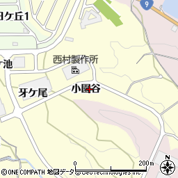 京都府亀岡市篠町篠小園谷周辺の地図