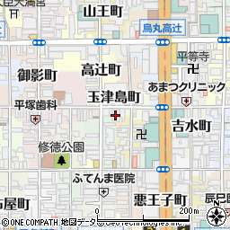 亀屋末富周辺の地図