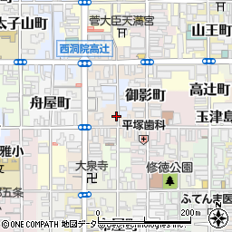 京都府京都市下京区藪下町17周辺の地図