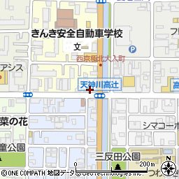 京都府京都市右京区西院西貝川町87-4周辺の地図