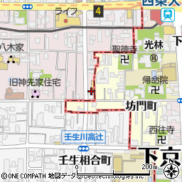 吉岡謹染料店周辺の地図