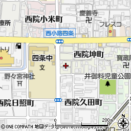 京都府京都市右京区西院坤町44周辺の地図