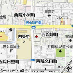 京都府京都市右京区西院坤町27周辺の地図
