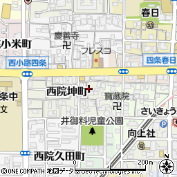 京都府京都市右京区西院坤町122周辺の地図