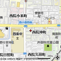 京都府京都市右京区西院坤町11周辺の地図