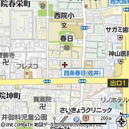 京都府京都市右京区西院春日町30周辺の地図