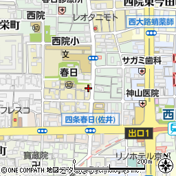 京都府京都市右京区西院春日町22周辺の地図