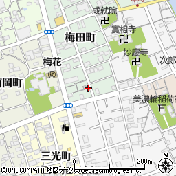 静岡県静岡市清水区梅田町9-4周辺の地図