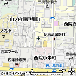 京都府京都市右京区山ノ内赤山町18-26周辺の地図