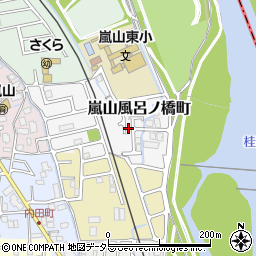 京都府京都市西京区嵐山風呂ノ橋町18-7周辺の地図