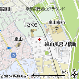 京都府京都市西京区嵐山風呂ノ橋町2-81周辺の地図
