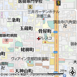 泉友彩周辺の地図