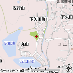 京都府亀岡市下矢田町小石周辺の地図