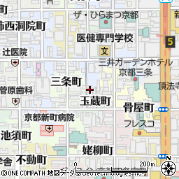 京料理藤本周辺の地図