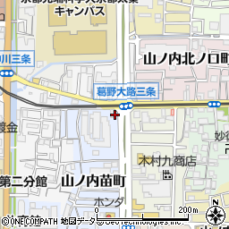 京都府京都市右京区山ノ内苗町1-8周辺の地図
