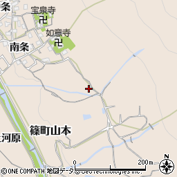 京都府亀岡市篠町山本南垣内8周辺の地図