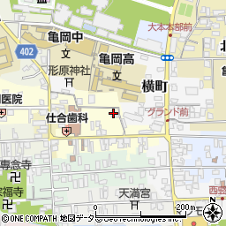 京都府亀岡市旅籠町45周辺の地図