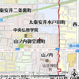 京都府京都市右京区山ノ内御堂殿町17-11周辺の地図