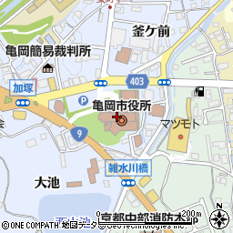 亀岡市役所　選挙管理委員会事務局周辺の地図