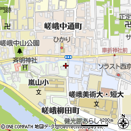 京都府京都市右京区嵯峨柳田町2周辺の地図