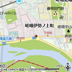 京都府京都市右京区嵯峨伊勢ノ上町20周辺の地図