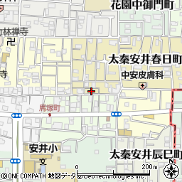 京都府京都市右京区太秦安井東裏町2周辺の地図