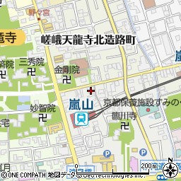 京都府京都市右京区嵯峨天龍寺造路町13周辺の地図