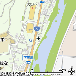兵庫県宍粟市山崎町三津306周辺の地図