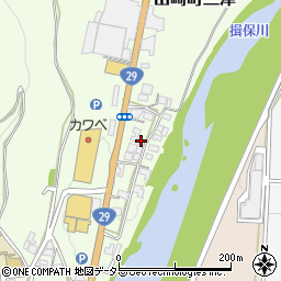 兵庫県宍粟市山崎町三津263-1周辺の地図