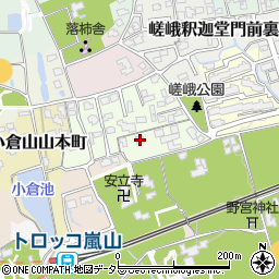 京都府京都市右京区嵯峨小倉山堂ノ前町7周辺の地図