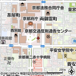 京都府警察本部極左１１０番周辺の地図