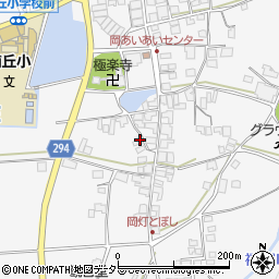 兵庫県西脇市黒田庄町岡522周辺の地図