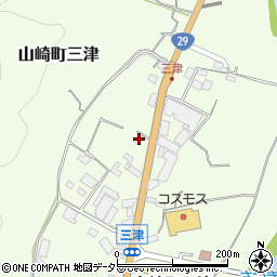 兵庫県宍粟市山崎町三津182周辺の地図