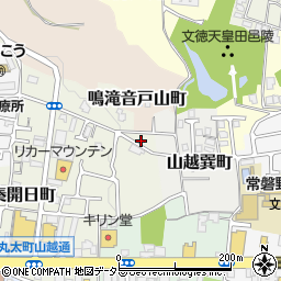 京都府京都市右京区山越東町1-1周辺の地図
