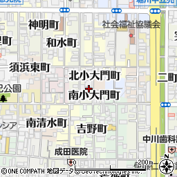 京都府京都市上京区南小大門町562周辺の地図