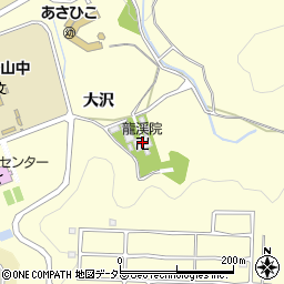 龍渓院周辺の地図