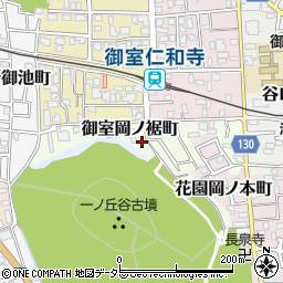 京都府京都市右京区御室岡ノ裾町15-11周辺の地図