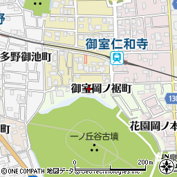 京都府京都市右京区御室岡ノ裾町11周辺の地図