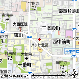 京都府京都市上京区三軒町66-2周辺の地図