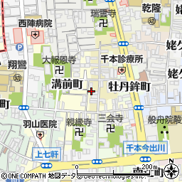 京都府京都市上京区溝前町18周辺の地図