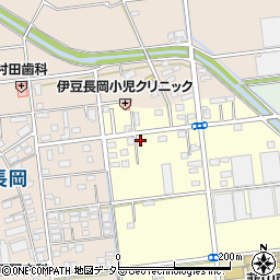 静岡県伊豆の国市中877周辺の地図