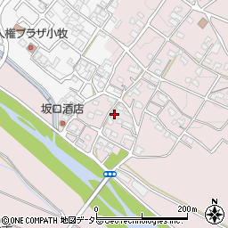 三重県四日市市小牧町956-2周辺の地図