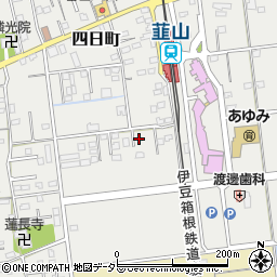 静岡県伊豆の国市四日町741周辺の地図