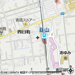 小川屋商店周辺の地図