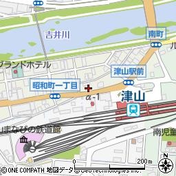 岡山県津山市南町1丁目102周辺の地図