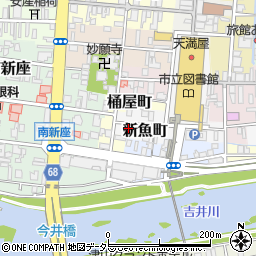 岡山県津山市新魚町4周辺の地図