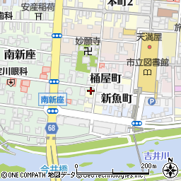 岡山県津山市桶屋町17周辺の地図