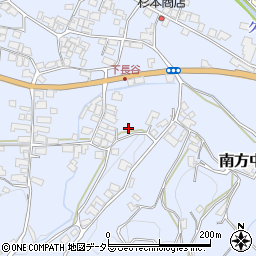岡山県津山市南方中879周辺の地図