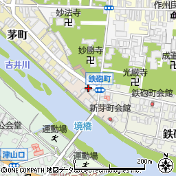 岡山県津山市新茅町5周辺の地図