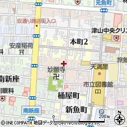 岡山県津山市戸川町13周辺の地図